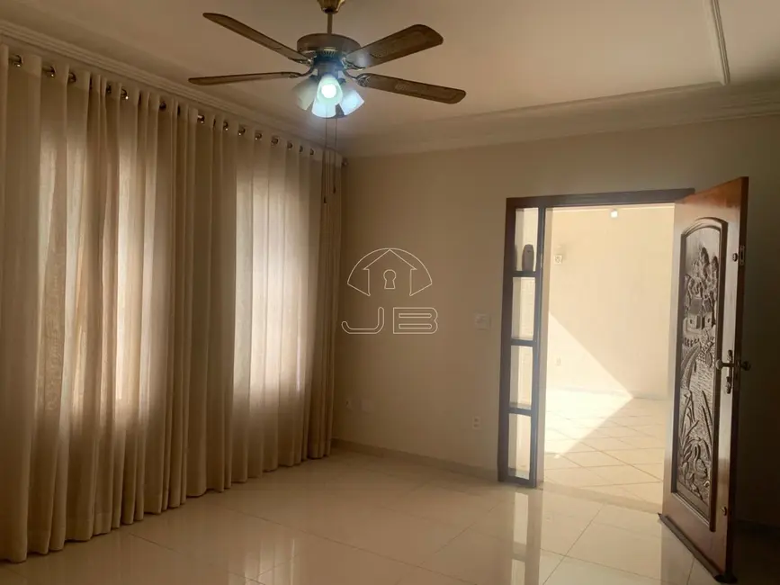 Casa com 4 quartos à venda, 234m2 em Parque Via Norte, Campinas - SP - imagem 4 Foto 4 de Casa com 4 quartos à venda, 234m2 em Parque Via Norte, Campinas - SP