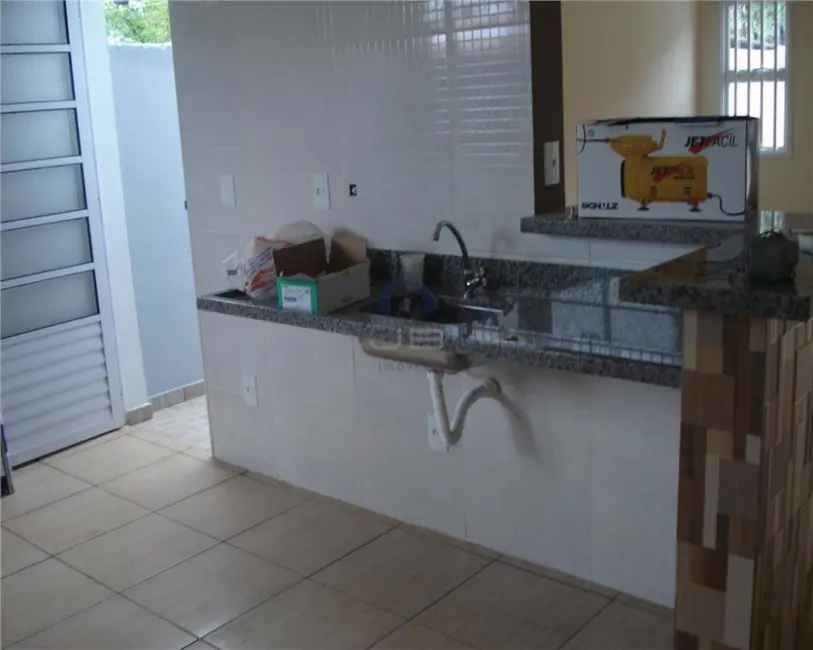 Casa com 2 quartos para alugar, 70m2 em Jardim Nova Aurora (Nova Veneza), Sumare - SP - imagem 9 Foto 9 de Casa com 2 quartos para alugar, 70m2 em Jardim Nova Aurora (Nova Veneza), Sumare - SP