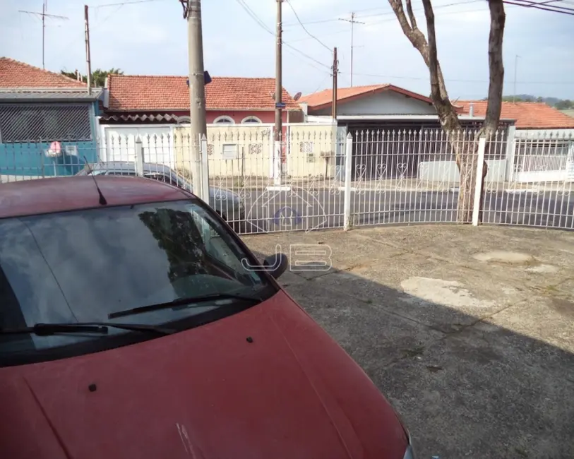 Casa com 3 quartos à venda, 143m2 em Conjunto Habitacional Padre Anchieta, Campinas - SP - imagem 4 Foto 4 de Casa com 3 quartos à venda, 143m2 em Conjunto Habitacional Padre Anchieta, Campinas - SP