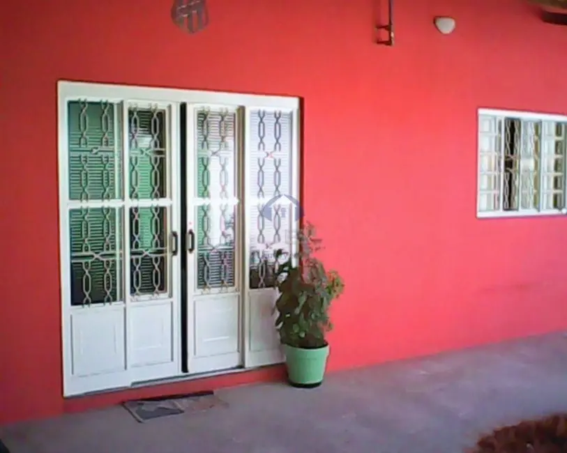 Foto 1 de Casa com 2 quartos à venda, 80m2 em Santa Clara, Campinas - SP