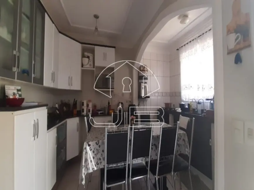 Casa com 3 quartos à venda, 140m2 em Conjunto Habitacional Padre Anchieta, Campinas - SP - imagem 9 Foto 9 de Casa com 3 quartos à venda, 140m2 em Conjunto Habitacional Padre Anchieta, Campinas - SP