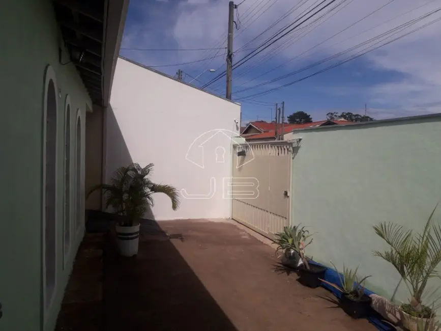 Foto 2 de Casa com 4 quartos à venda, 185m2 em Conjunto Habitacional Padre Anchieta, Campinas - SP