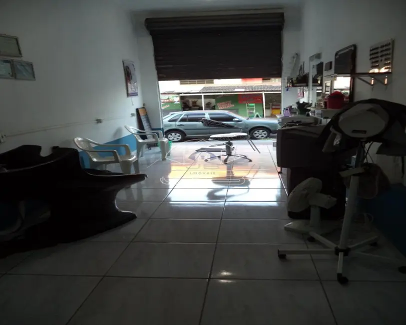 Foto 3 de Sala Comercial à venda, 140m2 em Jardim Nova Europa, Hortolandia - SP