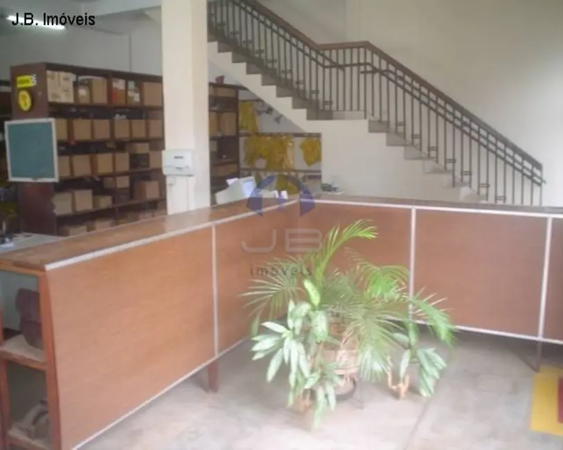 Armazém / Galpão à venda, 400m2 em Jardim Aparecida, Campinas - SP - imagem 8 Foto 8 de Armazém / Galpão à venda, 400m2 em Jardim Aparecida, Campinas - SP