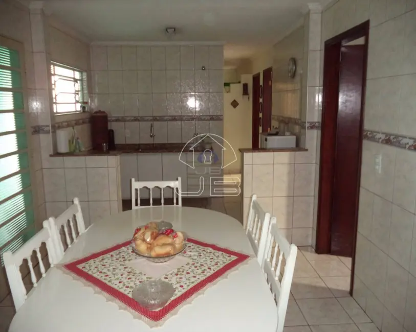 Casa com 3 quartos à venda, 156m2 em Conjunto Habitacional Padre Anchieta, Campinas - SP - imagem 7 Foto 7 de Casa com 3 quartos à venda, 156m2 em Conjunto Habitacional Padre Anchieta, Campinas - SP