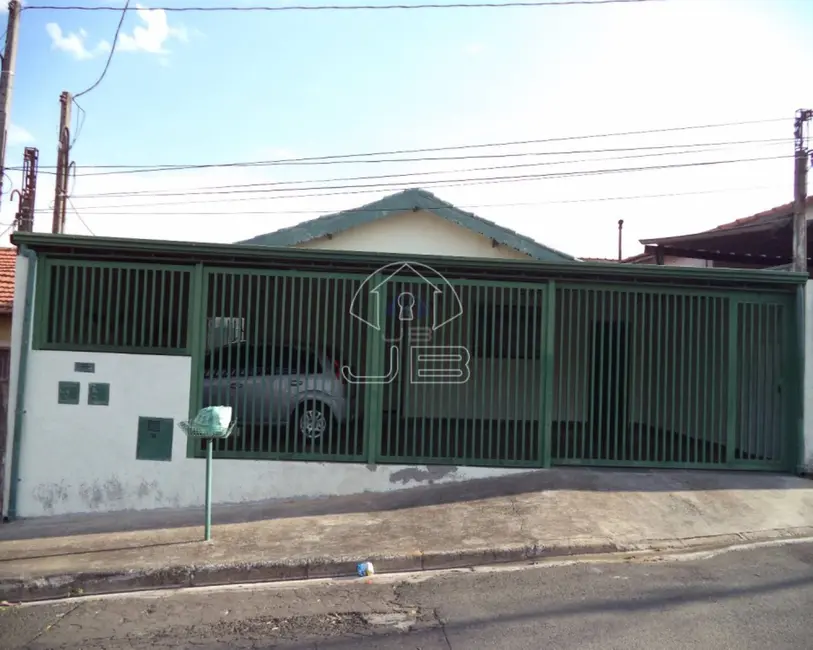 Casa com 3 quartos à venda, 156m2 em Conjunto Habitacional Padre Anchieta, Campinas - SP - imagem 2 Foto 2 de Casa com 3 quartos à venda, 156m2 em Conjunto Habitacional Padre Anchieta, Campinas - SP