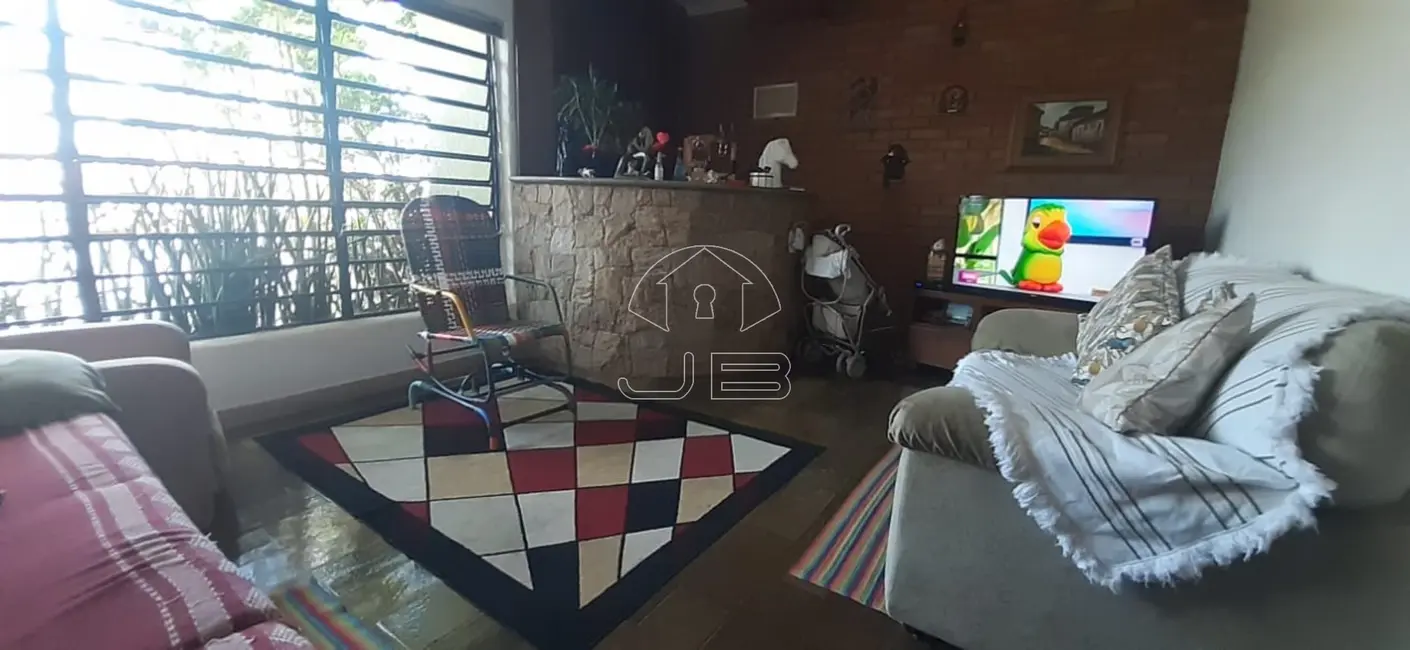 Casa com 3 quartos à venda, 235m2 em Vila Nogueira, Campinas - SP - imagem 7 Foto 7 de Casa com 3 quartos à venda, 235m2 em Vila Nogueira, Campinas - SP