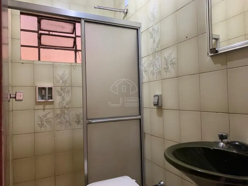 Casa com 3 quartos à venda, 241m2 em Conjunto Habitacional Padre Anchieta, Campinas - SP - imagem 9 Foto 9 de Casa com 3 quartos à venda, 241m2 em Conjunto Habitacional Padre Anchieta, Campinas - SP