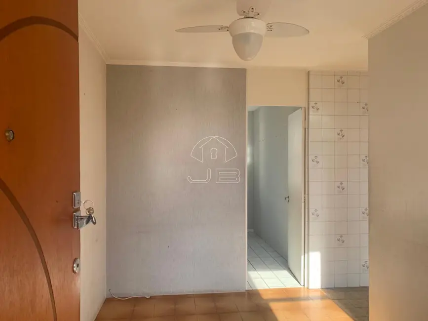 Foto 2 de Apartamento com 2 quartos para alugar, 42m2 em Conjunto Habitacional Padre Anchieta, Campinas - SP