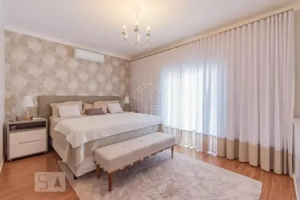 Foto 8 de Casa de Condomínio com 4 quartos à venda, 312m2 em Swiss Park, Campinas - SP