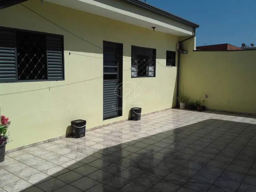 Casa com 3 quartos à venda, 170m2 em Jardim Santa Esmeralda, Hortolandia - SP - imagem 4 Foto 4 de Casa com 3 quartos à venda, 170m2 em Jardim Santa Esmeralda, Hortolandia - SP