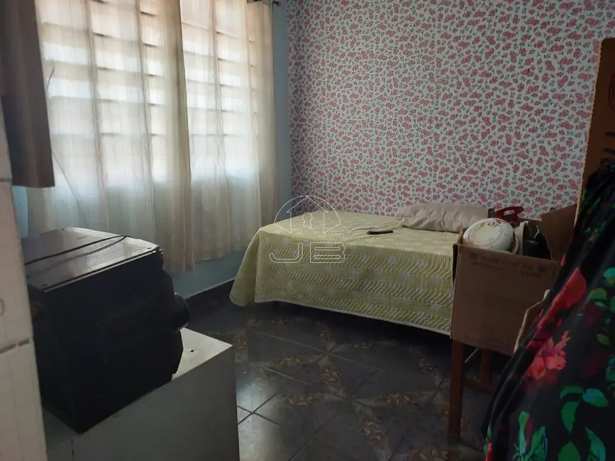 Casa com 4 quartos à venda, 200m2 em Conjunto Habitacional Padre Anchieta, Campinas - SP - imagem 8 Foto 8 de Casa com 4 quartos à venda, 200m2 em Conjunto Habitacional Padre Anchieta, Campinas - SP