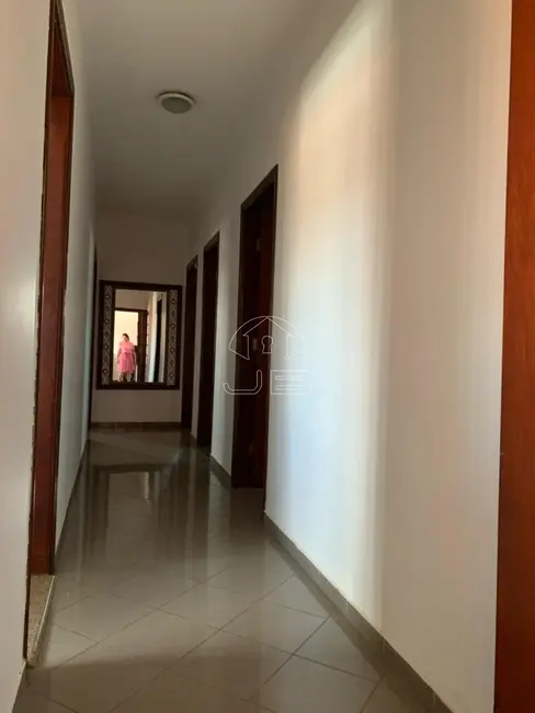 Casa com 3 quartos para alugar, 180m2 em Jardim Nova Terra (Nova Veneza), Sumare - SP - imagem 9 Foto 9 de Casa com 3 quartos para alugar, 180m2 em Jardim Nova Terra (Nova Veneza), Sumare - SP