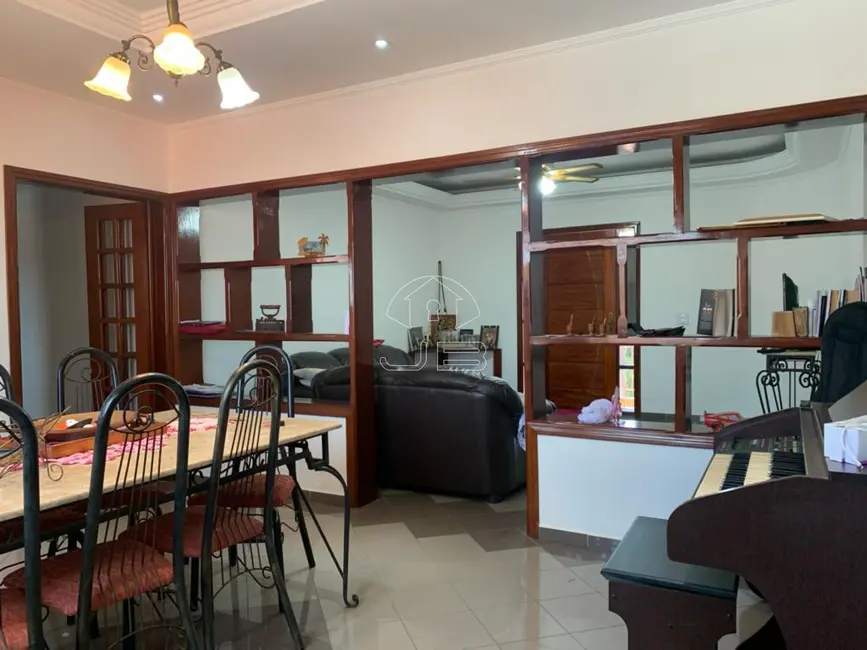 Casa com 3 quartos para alugar, 180m2 em Jardim Nova Terra (Nova Veneza), Sumare - SP - imagem 5 Foto 5 de Casa com 3 quartos para alugar, 180m2 em Jardim Nova Terra (Nova Veneza), Sumare - SP