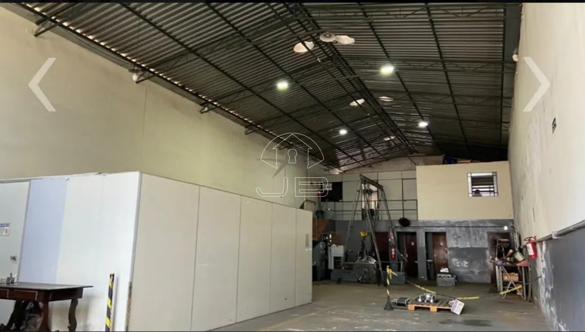 Foto 3 de Armazém / Galpão à venda, 300m2 em Vila Pompéia, Campinas - SP