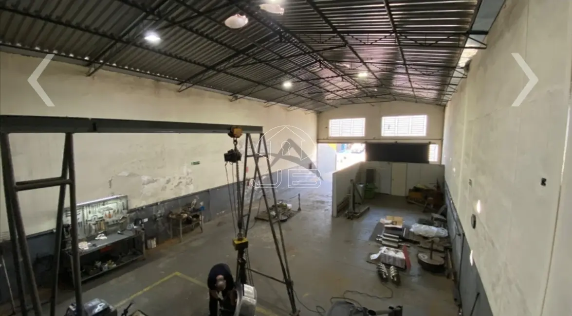 Foto 4 de Armazém / Galpão à venda, 300m2 em Vila Pompéia, Campinas - SP