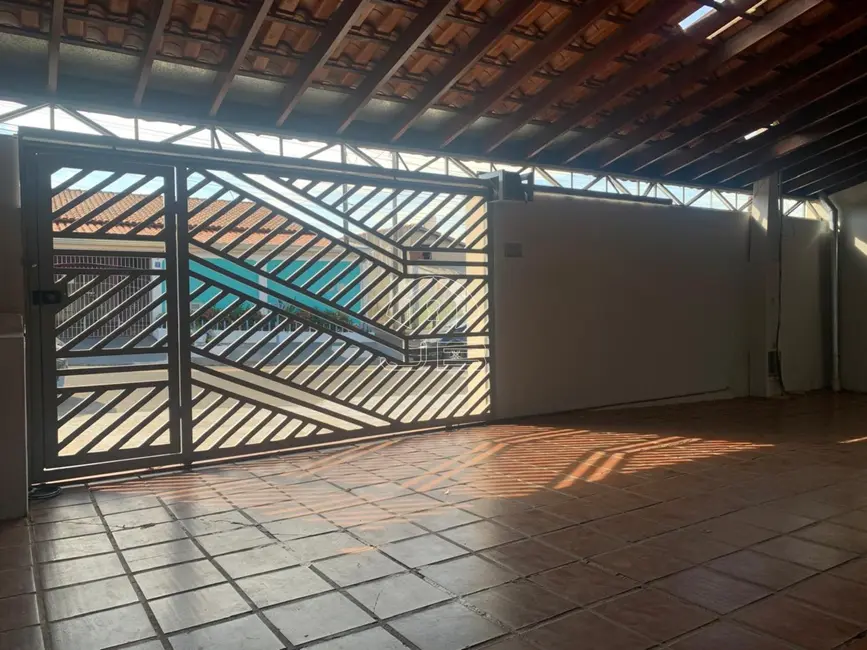 Casa com 2 quartos à venda, 99m2 em Parque Fazendinha, Campinas - SP - imagem 2 Foto 2 de Casa com 2 quartos à venda, 99m2 em Parque Fazendinha, Campinas - SP