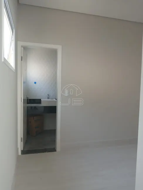 Casa com 3 quartos à venda e para alugar, 278m2 em Swiss Park, Campinas - SP - imagem 4 Foto 4 de Casa com 3 quartos à venda e para alugar, 278m2 em Swiss Park, Campinas - SP