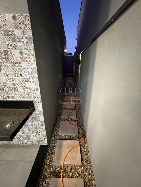 Foto 2 de Casa com 2 quartos à venda, 70m2 em Parque Orestes Ôngaro, Hortolandia - SP