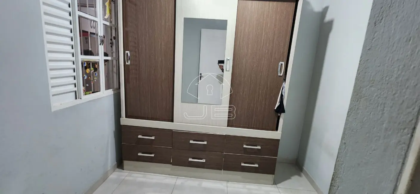 Casa com 3 quartos à venda, 166m2 em Conjunto Habitacional Vila Réggio, Campinas - SP - imagem 9 Foto 9 de Casa com 3 quartos à venda, 166m2 em Conjunto Habitacional Vila Réggio, Campinas - SP