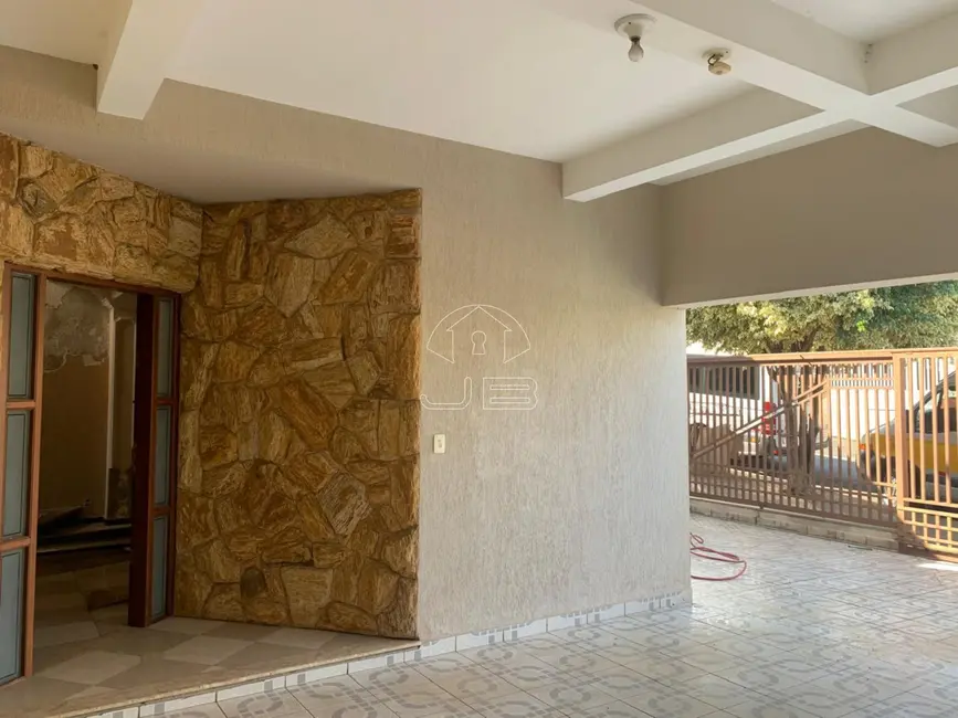 Casa com 3 quartos à venda, 240m2 em Parque Via Norte, Campinas - SP - imagem 2 Foto 2 de Casa com 3 quartos à venda, 240m2 em Parque Via Norte, Campinas - SP