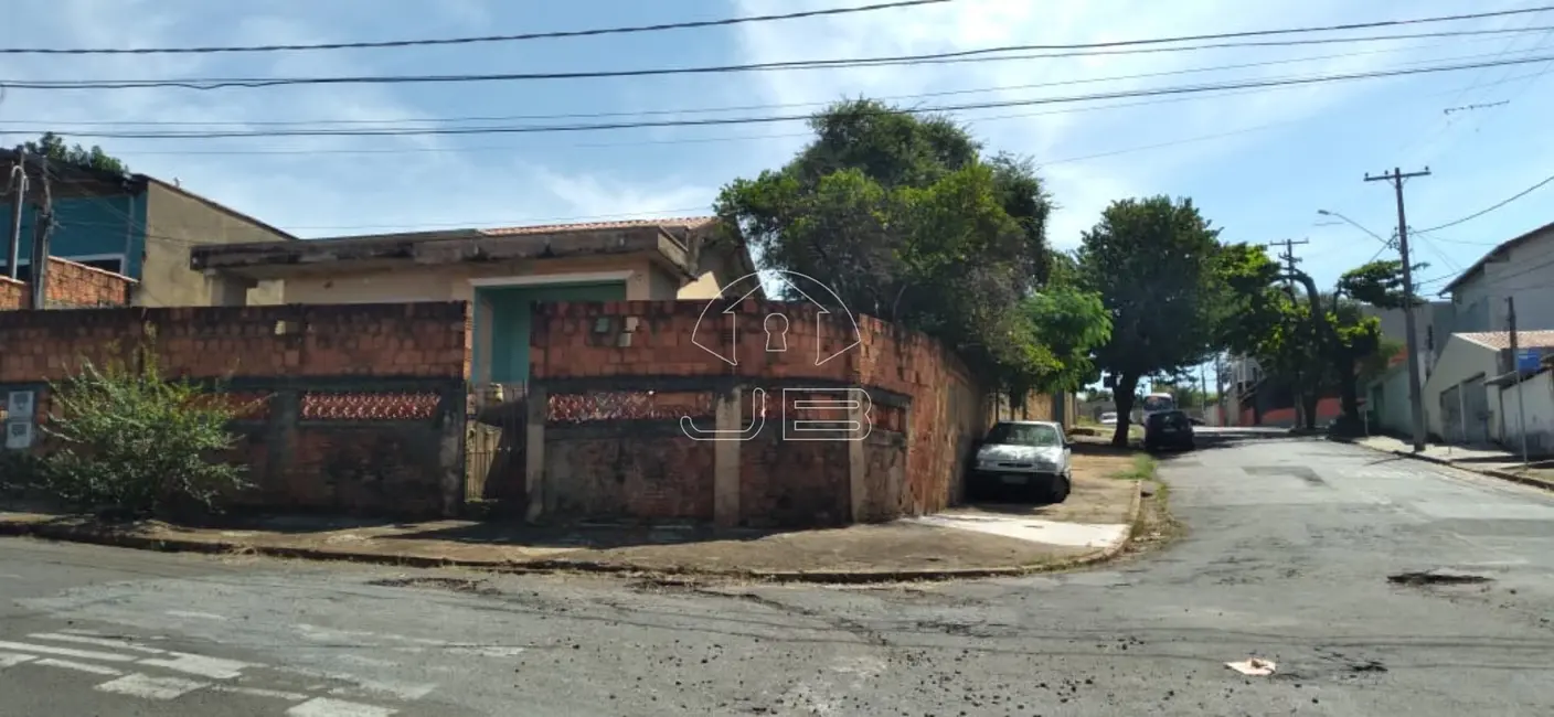 Foto 1 de Casa com 2 quartos à venda, 169m2 em Jardim Pacaembu, Campinas - SP
