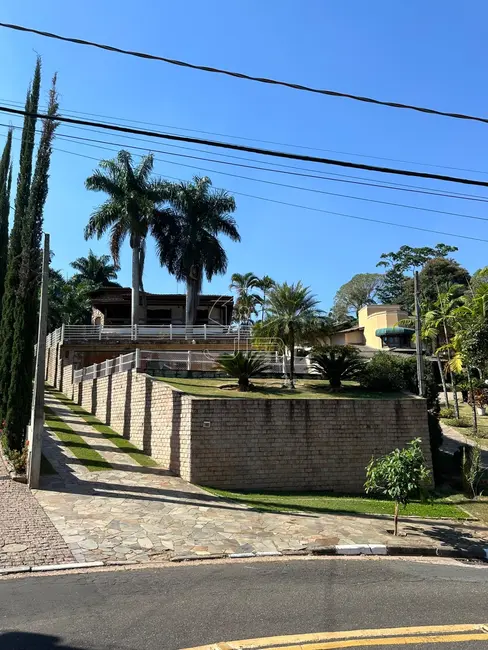 Casa de Condomínio com 4 quartos para alugar, 600m2 em Jardim Soleil, Valinhos - SP - imagem 3 Foto 3 de Casa de Condomínio com 4 quartos para alugar, 600m2 em Jardim Soleil, Valinhos - SP