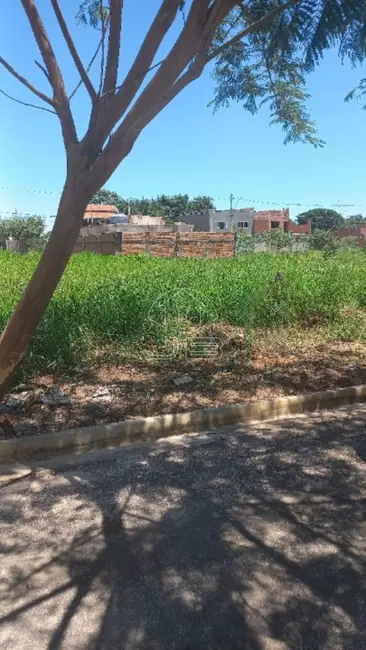 Foto 1 de Terreno / Lote à venda, 160m2 em Hortolandia - SP