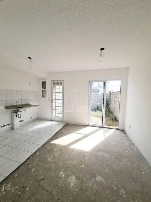 Foto 5 de Casa com 2 quartos à venda, 68m2 em Jardim Interlagos, Hortolandia - SP