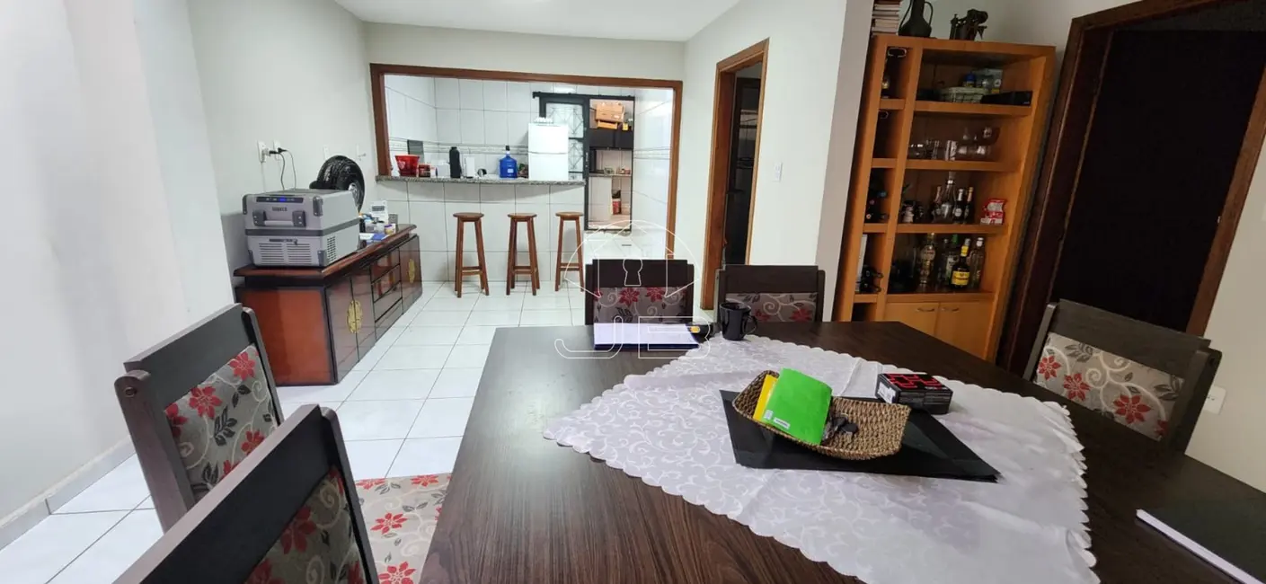 Casa com 3 quartos à venda, 200m2 em Conjunto Habitacional Padre Anchieta, Campinas - SP - imagem 7 Foto 7 de Casa com 3 quartos à venda, 200m2 em Conjunto Habitacional Padre Anchieta, Campinas - SP