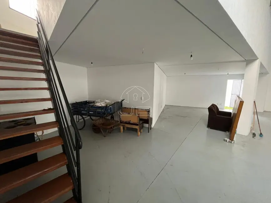 Armazém / Galpão para alugar, 317m2 em Vila San Martin, Campinas - SP - imagem 9 Foto 9 de Armazém / Galpão para alugar, 317m2 em Vila San Martin, Campinas - SP