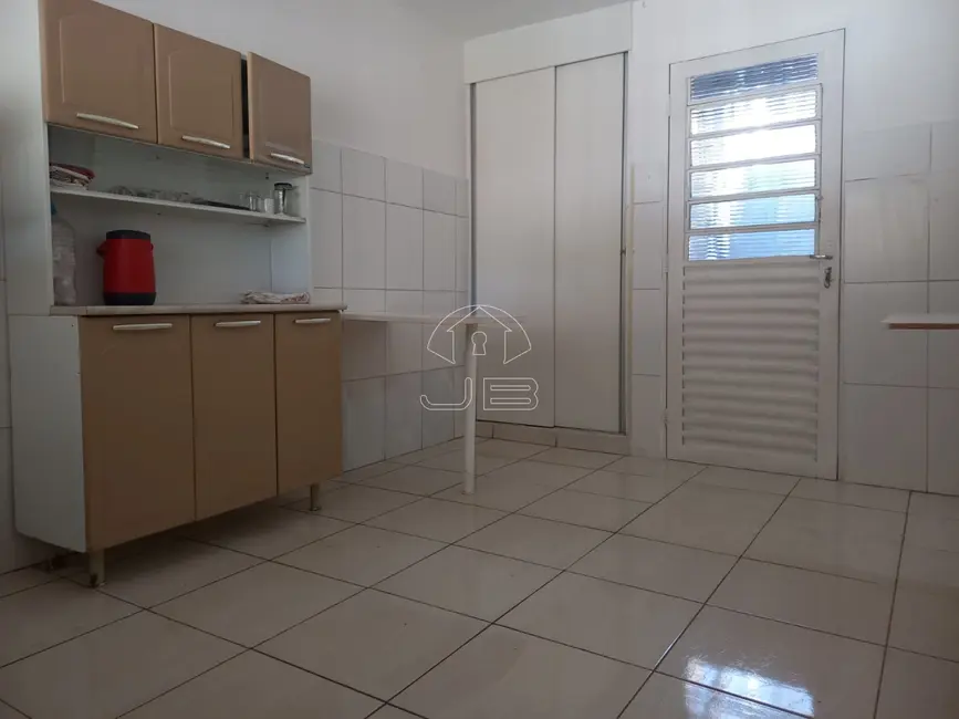 Casa com 2 quartos à venda, 82m2 em Jardim Jurema, Valinhos - SP - imagem 9 Foto 9 de Casa com 2 quartos à venda, 82m2 em Jardim Jurema, Valinhos - SP