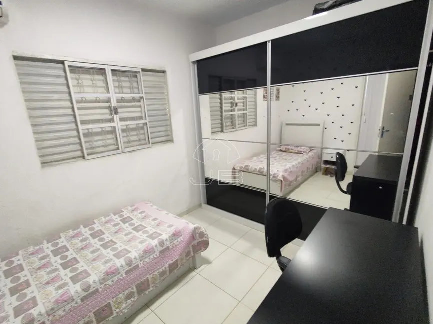 Foto 5 de Casa com 4 quartos à venda, 180m2 em Jardim García, Campinas - SP