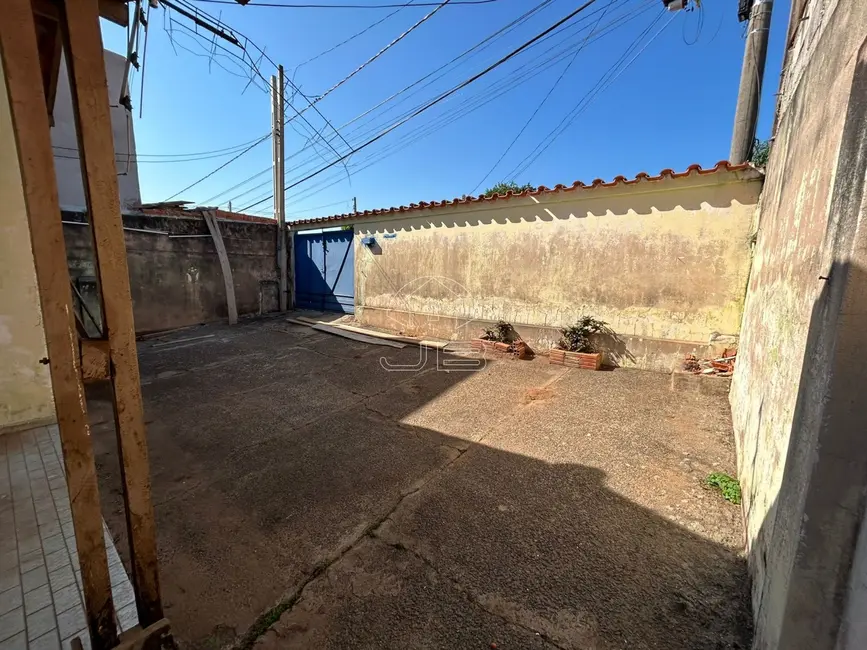 Casa com 2 quartos à venda, 95m2 em Vila Trinta e Um de Março, Campinas - SP - imagem 4 Foto 4 de Casa com 2 quartos à venda, 95m2 em Vila Trinta e Um de Março, Campinas - SP