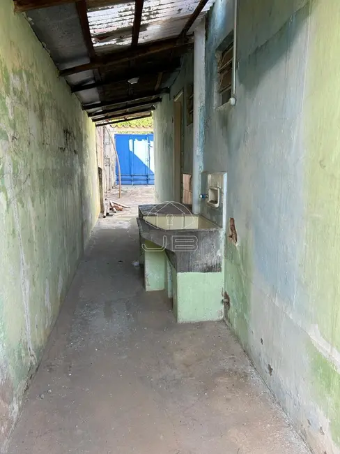 Casa com 2 quartos à venda, 95m2 em Vila Trinta e Um de Março, Campinas - SP - imagem 8 Foto 8 de Casa com 2 quartos à venda, 95m2 em Vila Trinta e Um de Março, Campinas - SP