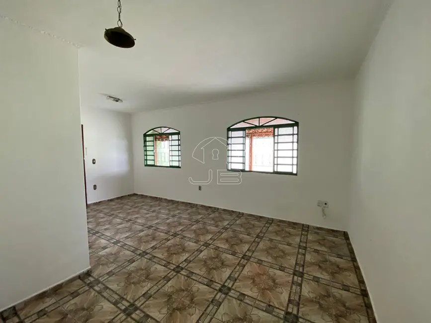 Casa com 3 quartos à venda, 180m2 em João Aranha, Paulinia - SP - imagem 5 Foto 5 de Casa com 3 quartos à venda, 180m2 em João Aranha, Paulinia - SP