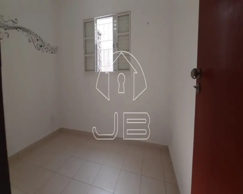 Casa com 3 quartos à venda, 56m2 em Conjunto Habitacional Vila Réggio, Campinas - SP - imagem 3 Foto 3 de Casa com 3 quartos à venda, 56m2 em Conjunto Habitacional Vila Réggio, Campinas - SP