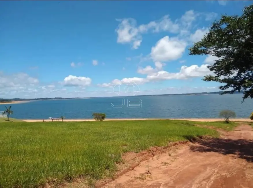 Foto 6 de Terreno / Lote à venda, 453m2 em Paranapanema - SP