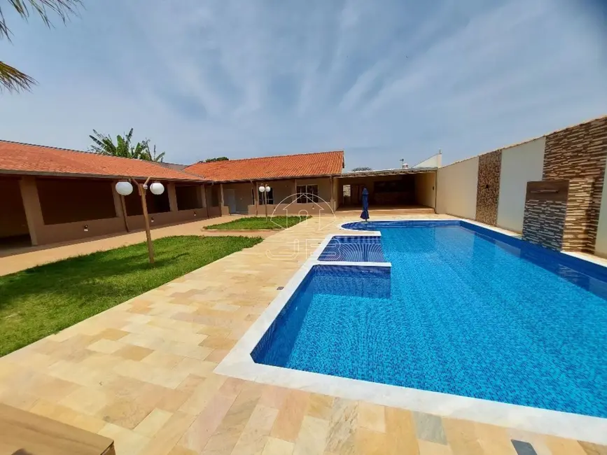 Chácara com 3 quartos à venda, 270m2 em Monte Mor - SP - imagem 2 Foto 2 de Chácara com 3 quartos à venda, 270m2 em Monte Mor - SP