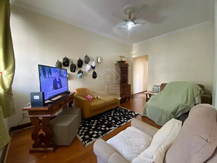 Casa com 3 quartos à venda, 151m2 em Botafogo, Campinas - SP - imagem 6 Foto 6 de Casa com 3 quartos à venda, 151m2 em Botafogo, Campinas - SP