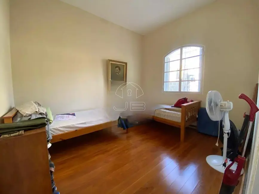 Casa com 3 quartos à venda, 151m2 em Botafogo, Campinas - SP - imagem 5 Foto 5 de Casa com 3 quartos à venda, 151m2 em Botafogo, Campinas - SP