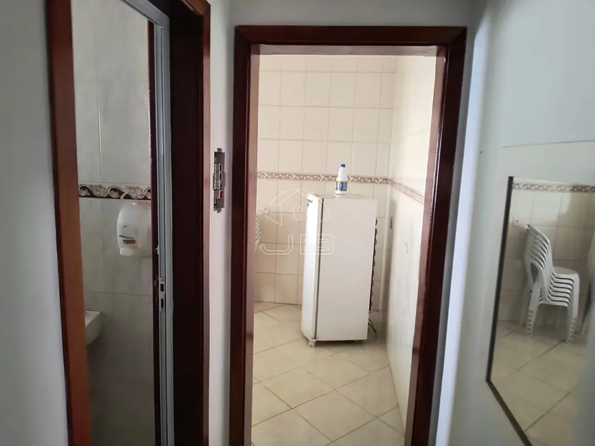 Foto 8 de Chácara com 2 quartos à venda, 335m2 em Jardim Terras de Santo Antônio, Hortolandia - SP