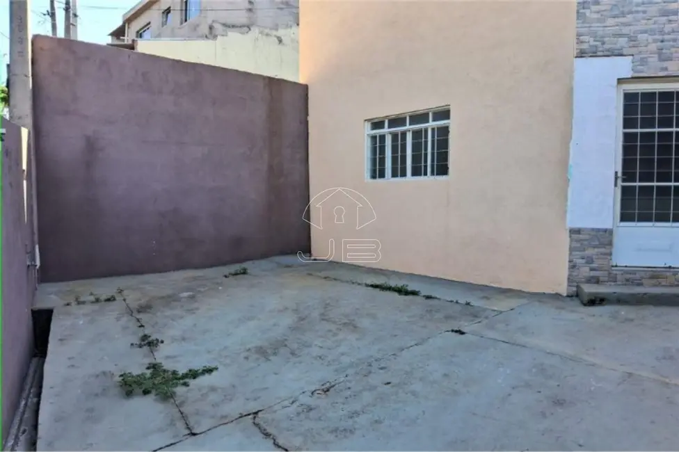 Casa com 1 quarto à venda, 90m2 em Loteamento Residencial Ana Carolina, Valinhos - SP - imagem 3 Foto 3 de Casa com 1 quarto à venda, 90m2 em Loteamento Residencial Ana Carolina, Valinhos - SP