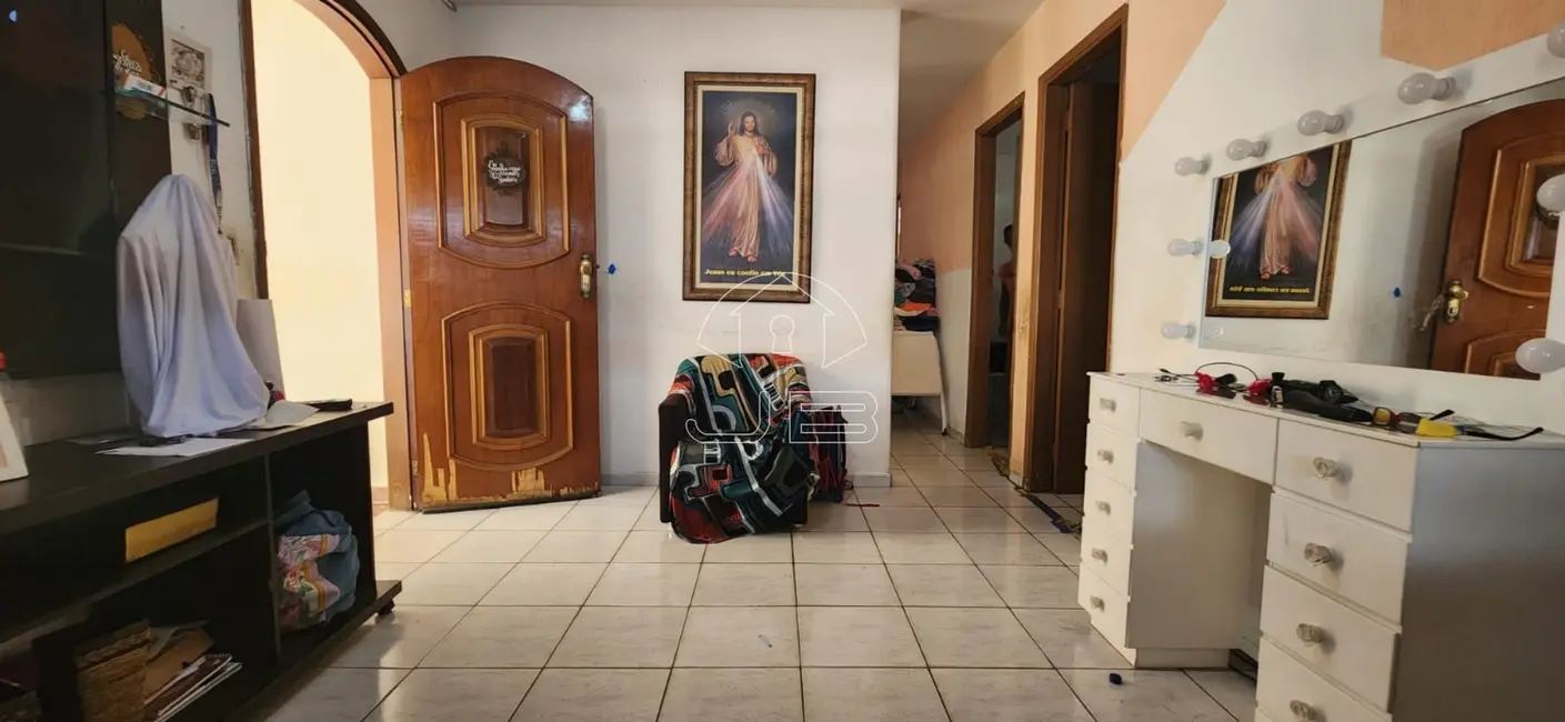 Casa com 3 quartos à venda, 160m2 em Conjunto Habitacional Padre Anchieta, Campinas - SP - imagem 6 Foto 6 de Casa com 3 quartos à venda, 160m2 em Conjunto Habitacional Padre Anchieta, Campinas - SP