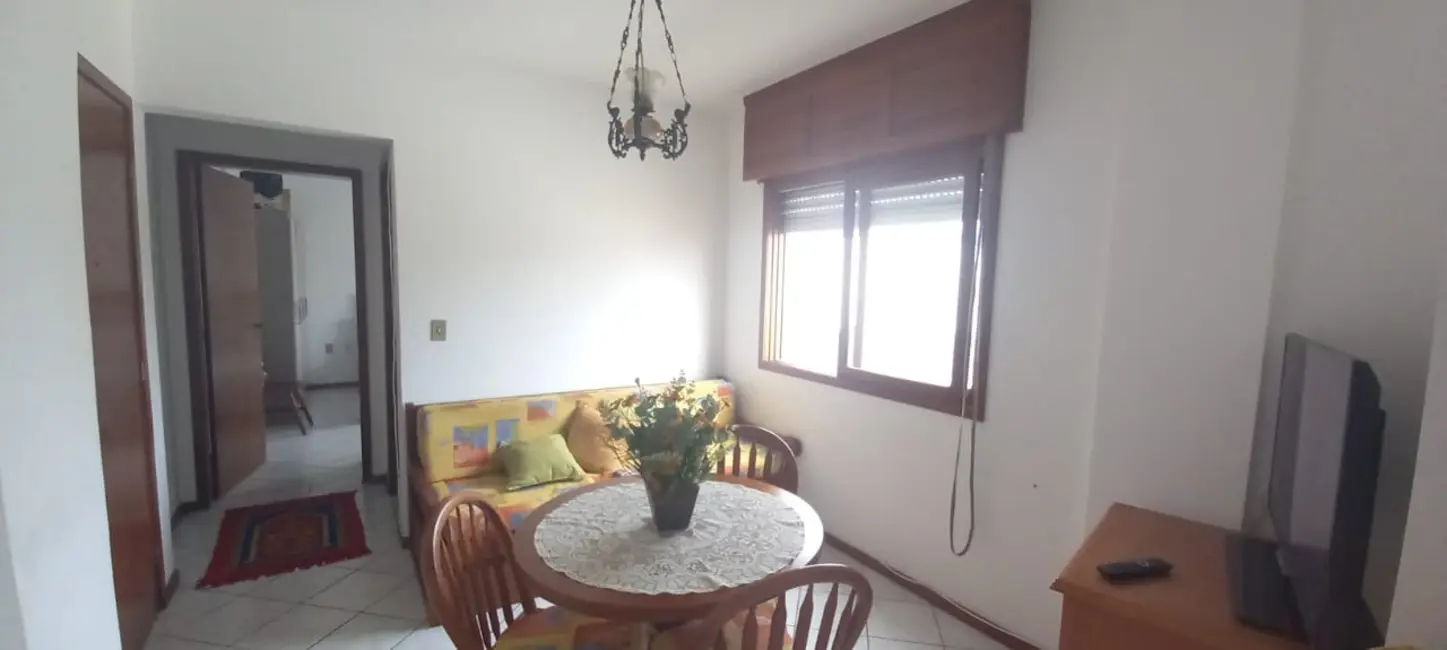 Foto 1 de Apartamento com 1 quarto à venda, 43m2 em Capao Da Canoa - RS