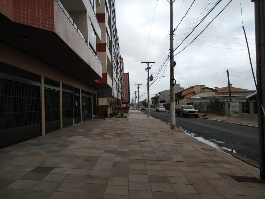 Foto 1 de Apartamento com 3 quartos à venda, 160m2 em Capao Da Canoa - RS