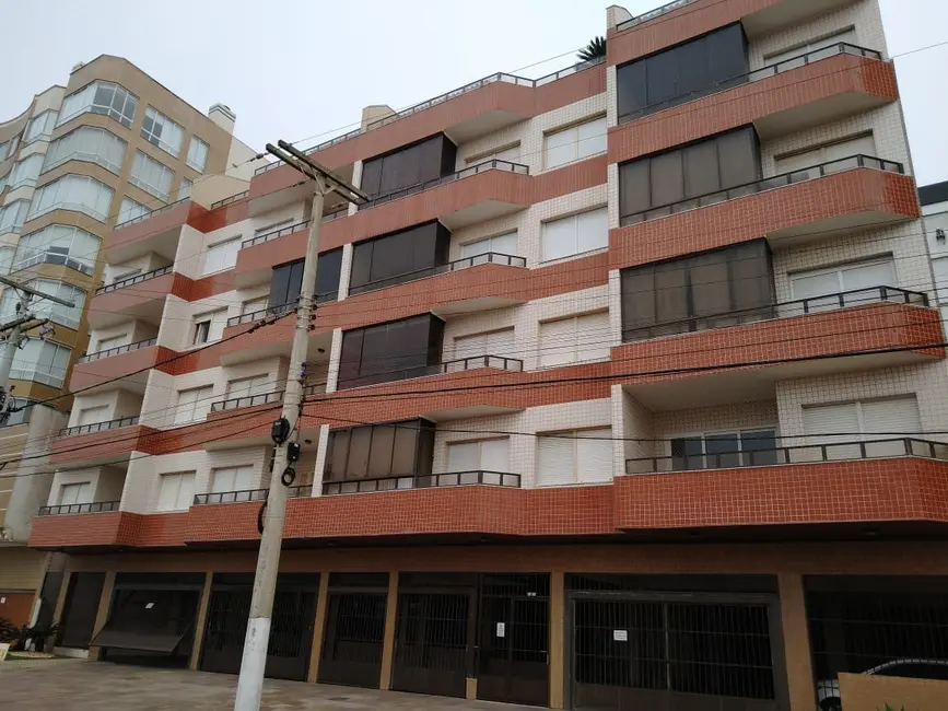 Foto 3 de Apartamento com 3 quartos à venda, 160m2 em Capao Da Canoa - RS