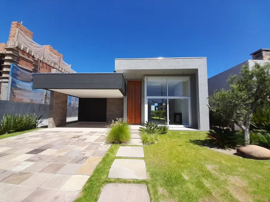 Foto 3 de Casa de Condomínio com 4 quartos à venda, 195m2 em Capao Da Canoa - RS