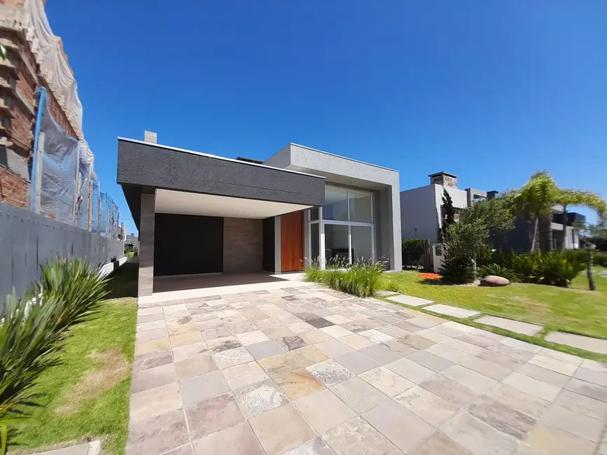 Foto 5 de Casa de Condomínio com 4 quartos à venda, 195m2 em Capao Da Canoa - RS