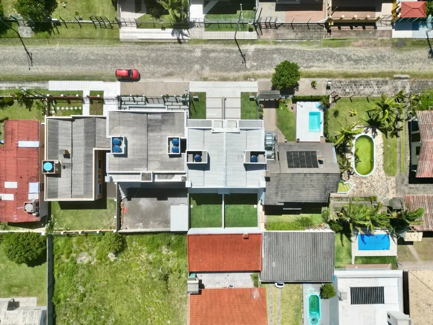 Foto 9 de Casa com 3 quartos à venda em Capao Da Canoa - RS